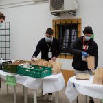 A importância do voluntariado: Como ajudar os outros pode mudar a tua vida